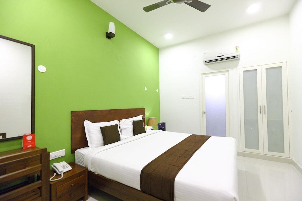 OYO 8229 Marine Drive