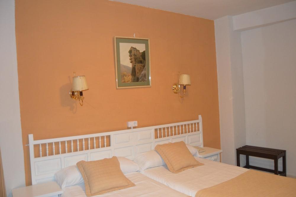 Hostal Avenida Cuenca