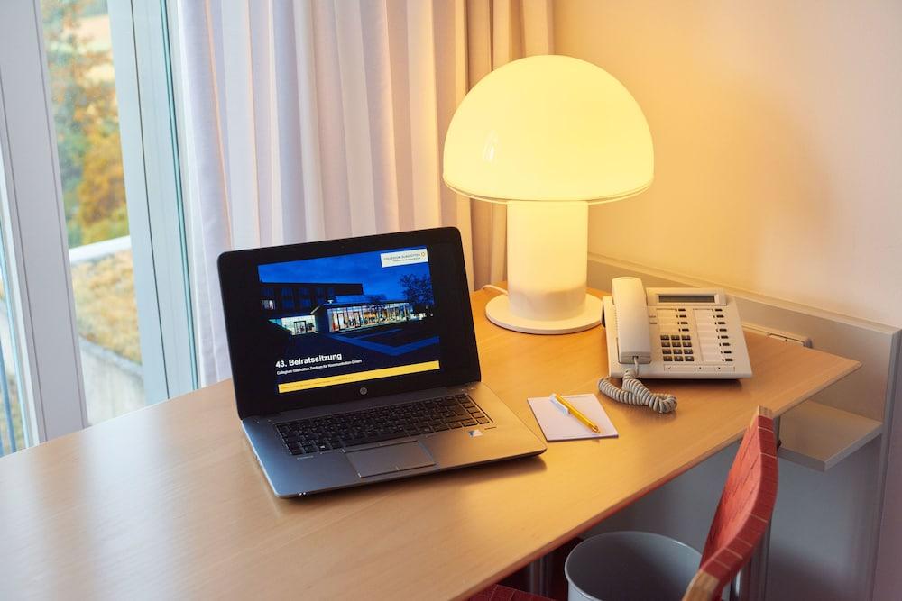 Collegium Glashütten GmbH