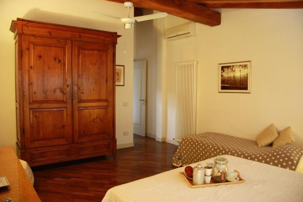 Pietra & Glicine B&B