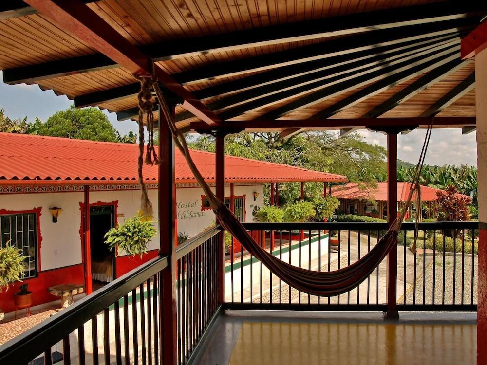 Hostal Portal del Samán