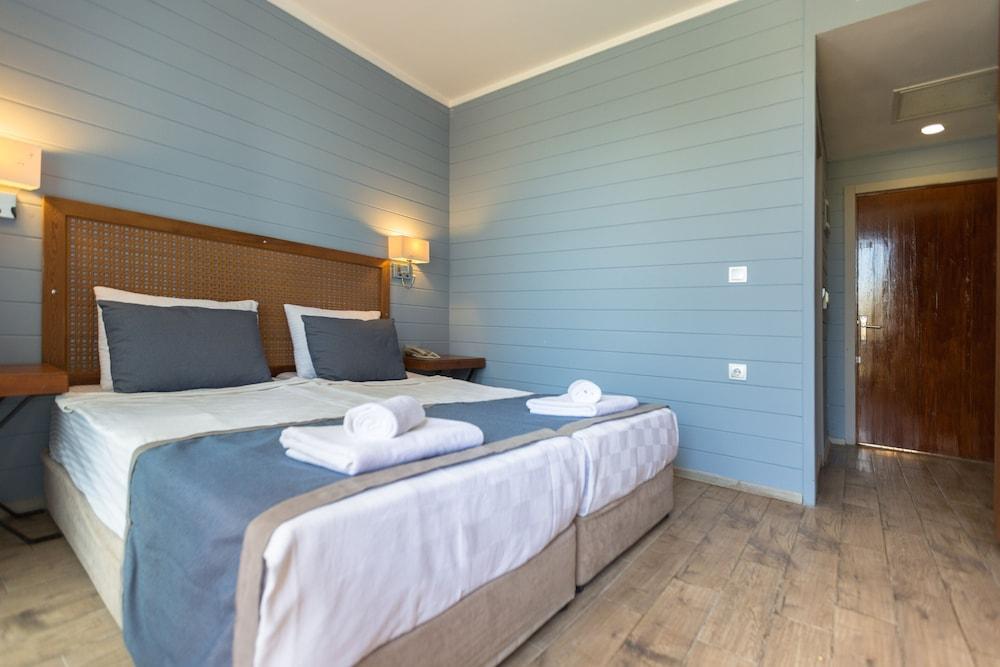 RİSUS RESORT HOTEL KUŞADASI