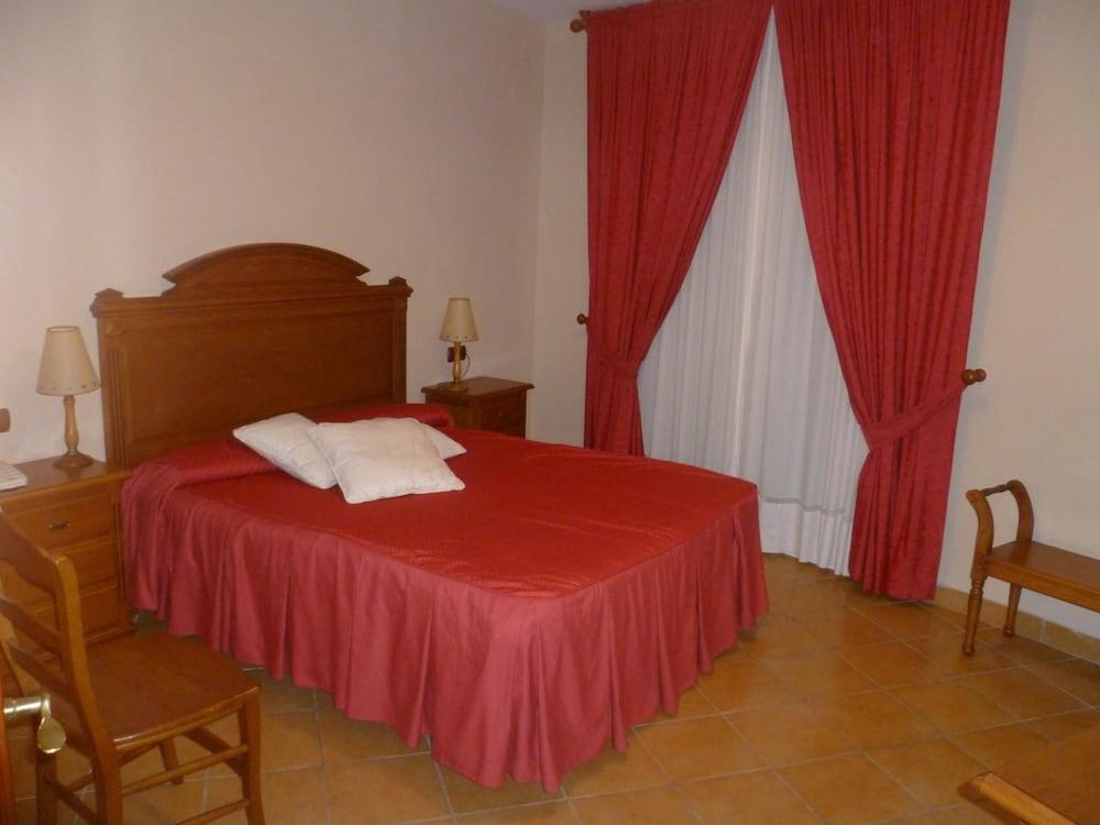 Hotel Paraje La Lambra