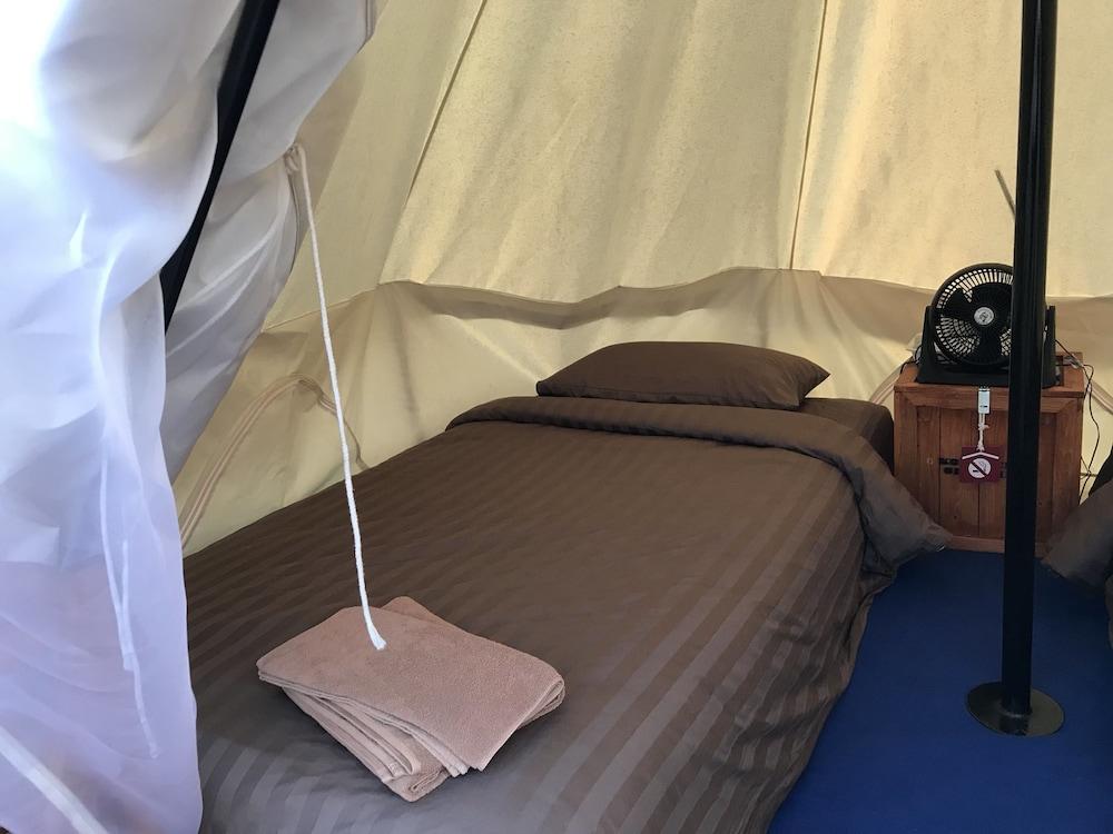 Kondee Cino Cafè and Glamping