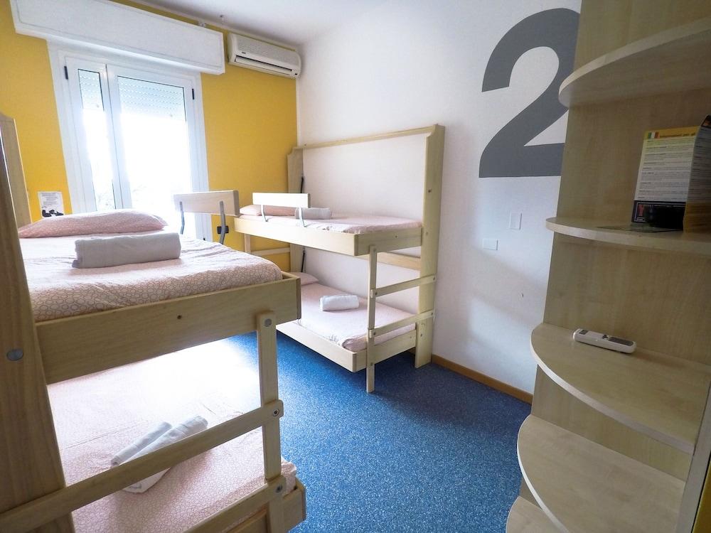 Hotel Morfeo - Young People Hotels