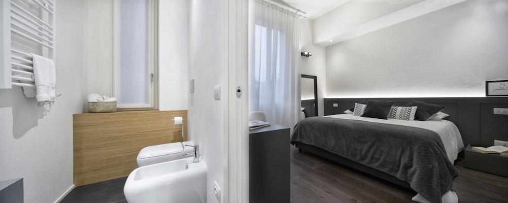 Emilia Suite Express