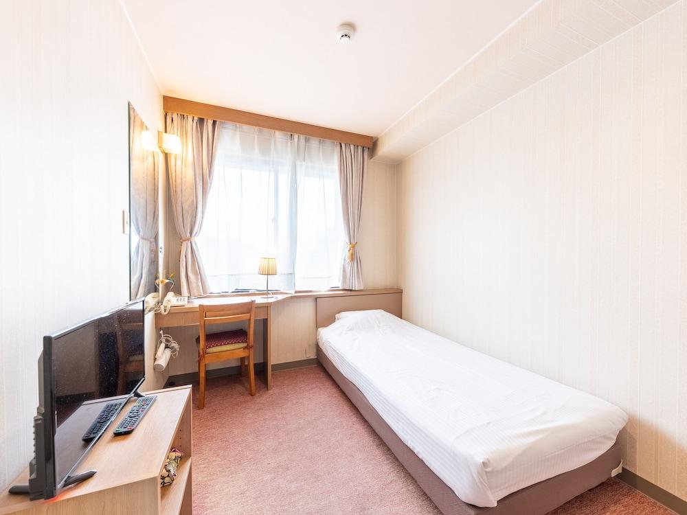 Tabist Business Hotel R Side Kanazawa