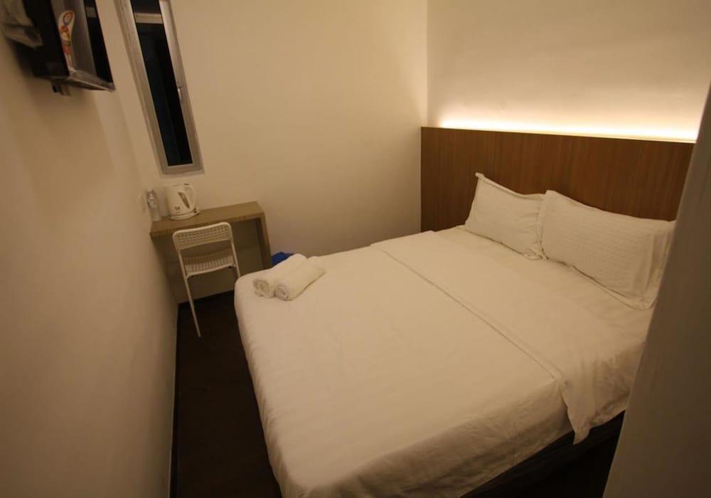 Place2Stay Business Hotel @ Metrocity