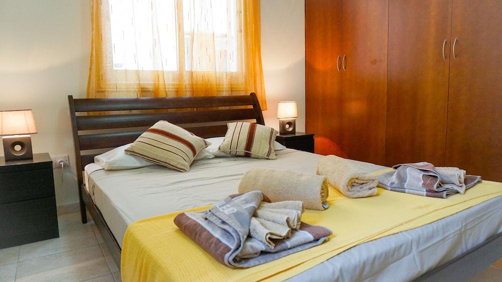 Beachfront Azura Sunrise