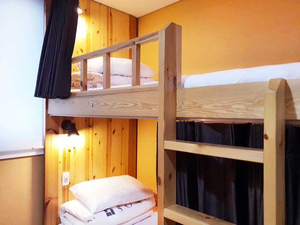 Casual House SONO Guest House - Hostel