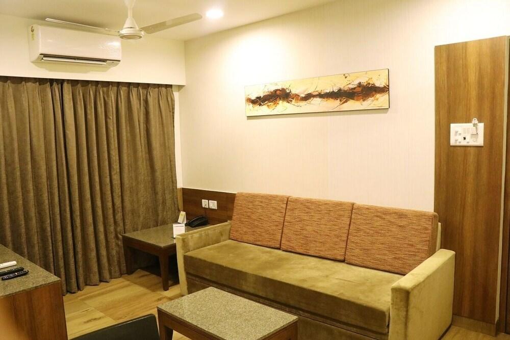 GCC Sonal Apartments