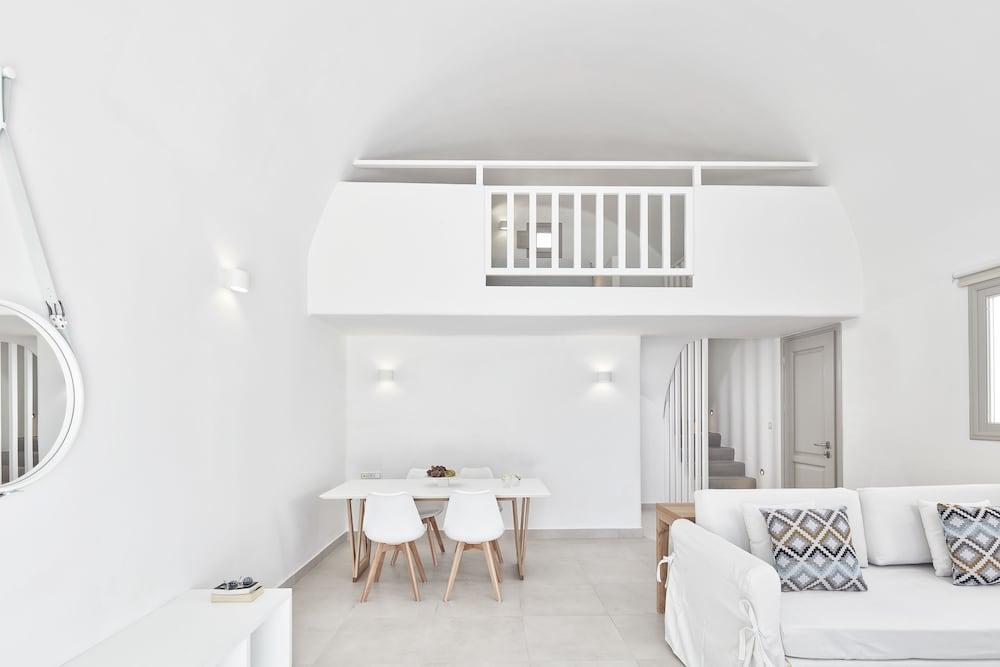 Costa Grand Resort & Spa