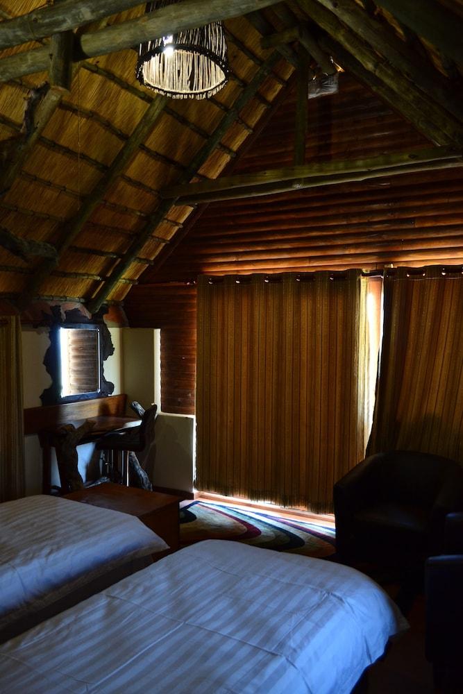 Namib's Valley Lodge