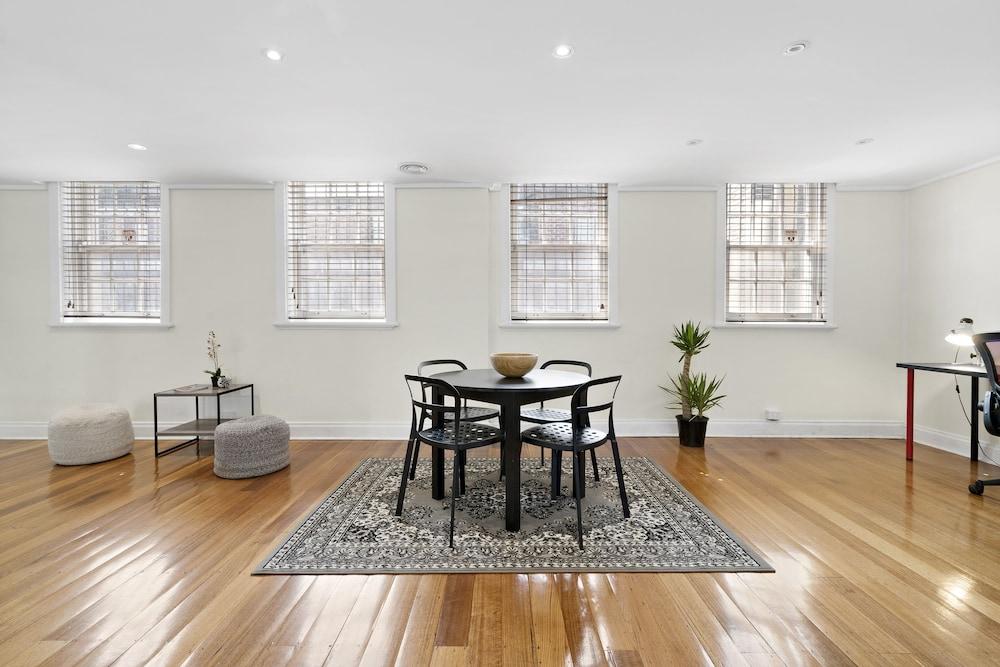 HELENA, 2BDR Fitzroy House