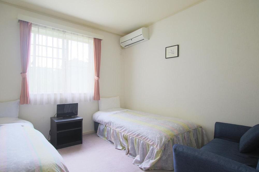 RESORT PENSION LE LAGON