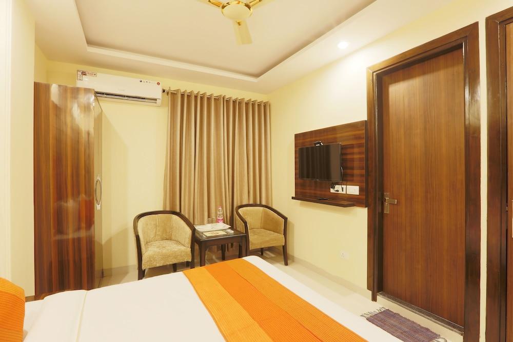 Hotel Capital @ Airport