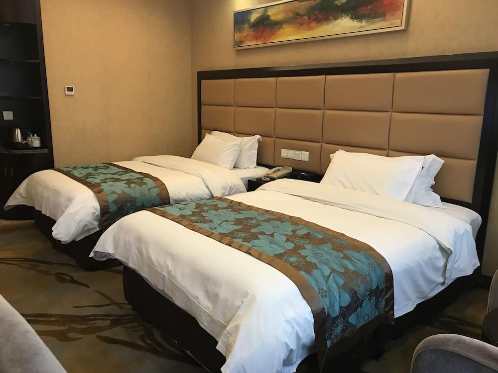 Wassim Hotel JiaXing