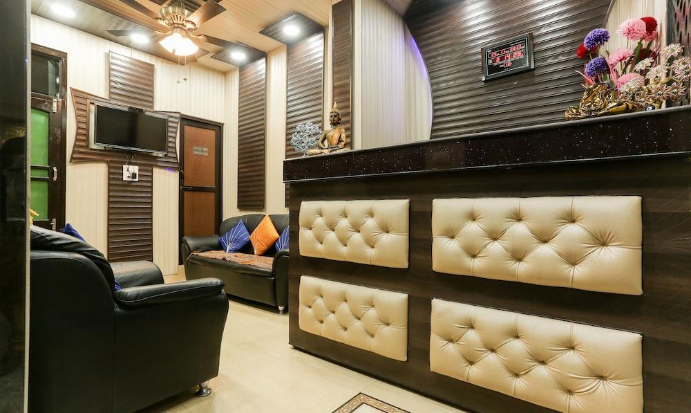 Treebo Roshan House With Valley View