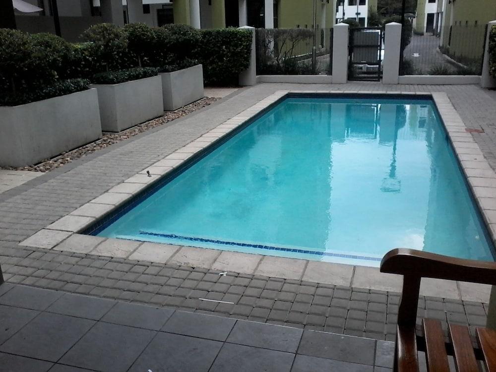 Sandton Executive Apartment