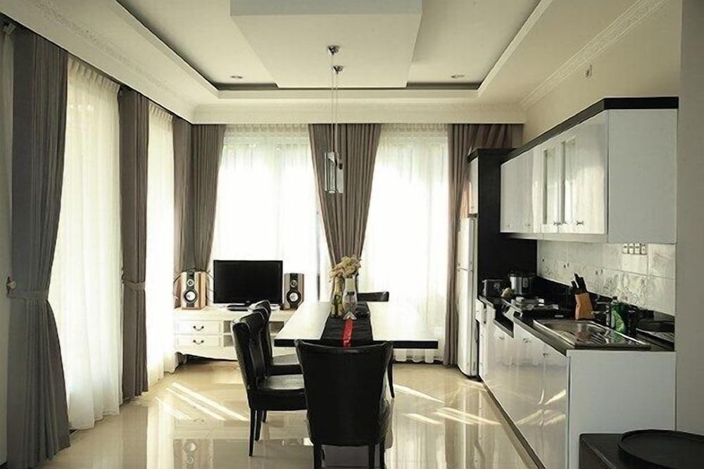 Avilla Resort Puncak