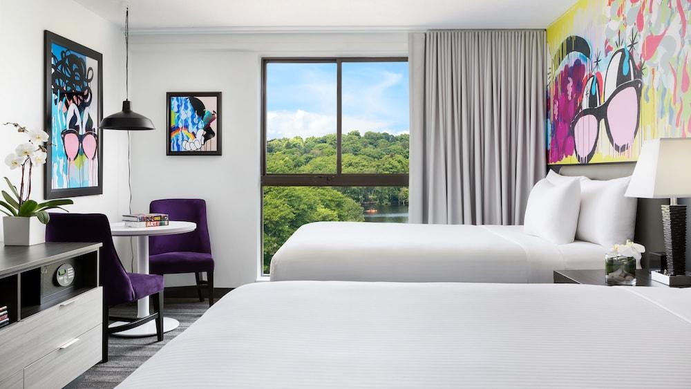 Studio Allston Hotel