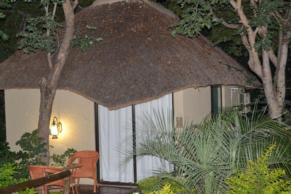 Chobe Sunset Chalets