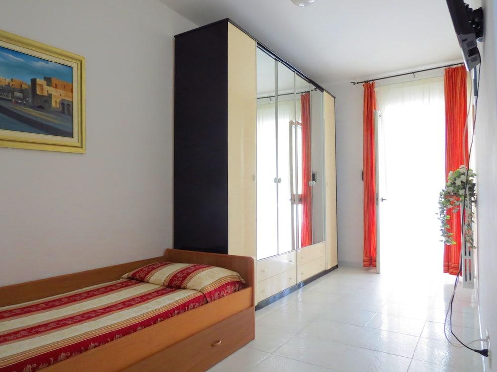 Hotel Residence Villa Ascoli