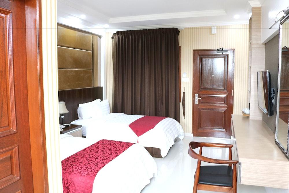 Pancur Gading Hotel & Resort