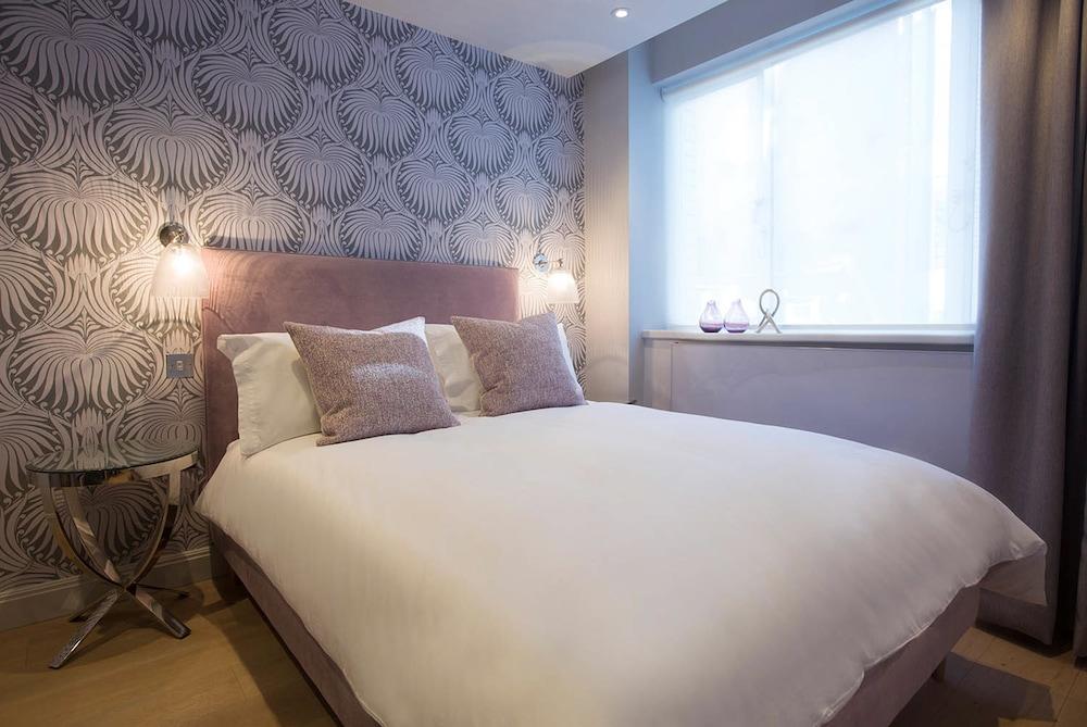 No.8 Waterloo Apartments