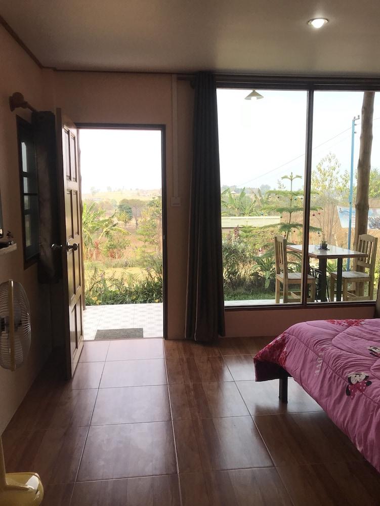 Khao Kho Papamee Land Mark