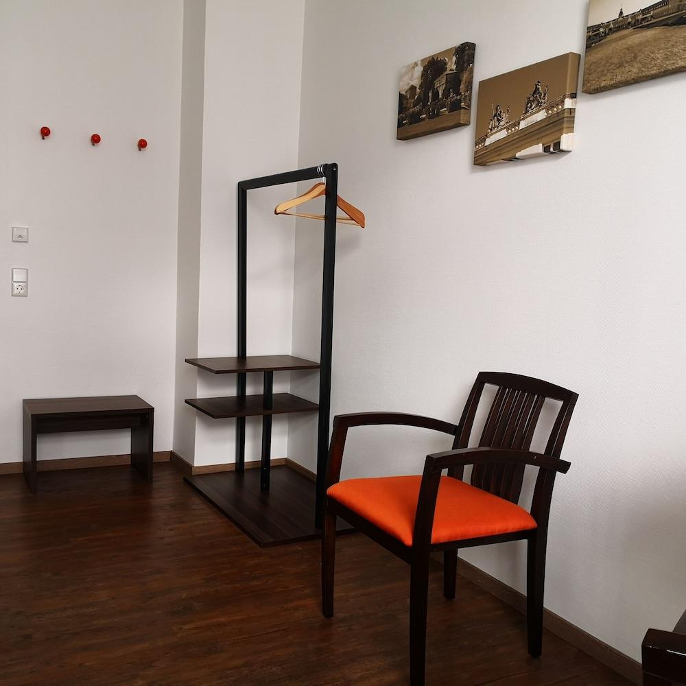 sevenDays Hotel BoardingHouse