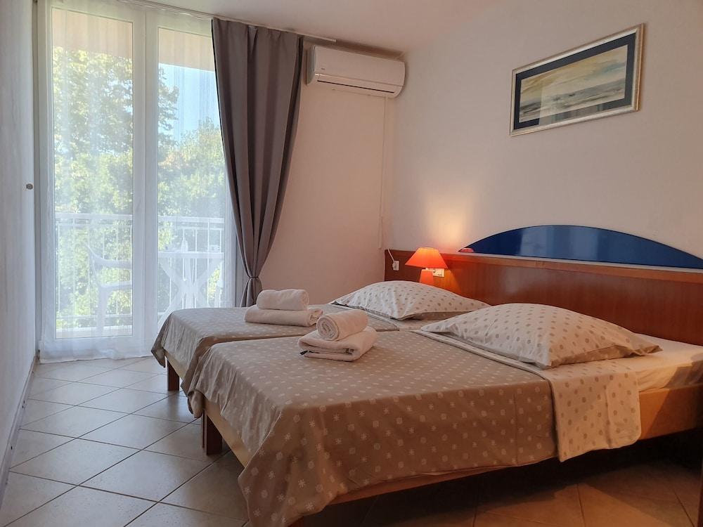 Tourist Settlement Brzet