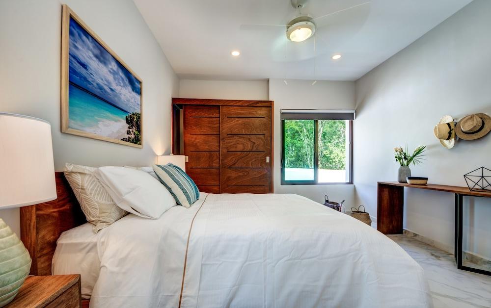 Casa Sieva 4 BDRM luxury villa sleeps 8