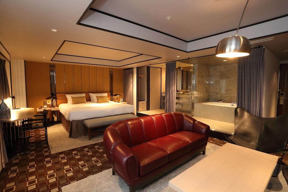 Urban Villa Konaya Hotel