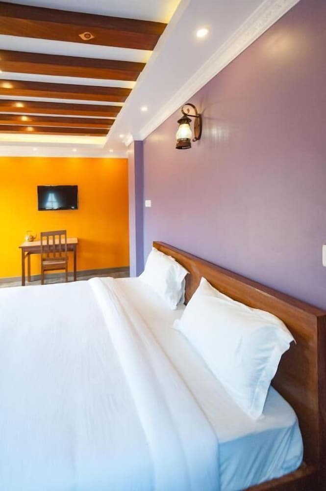 Be Here Now Guest House