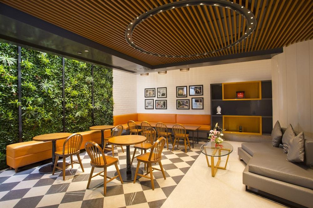 Fountain Tree by TGI