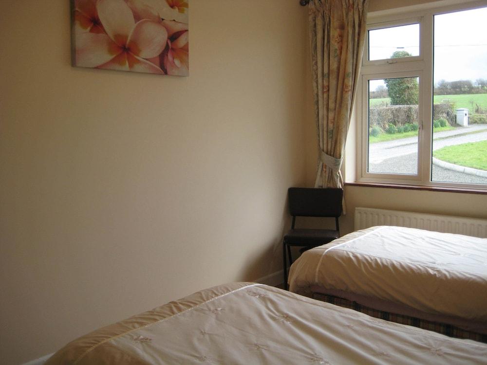 Breenville FarmHouse