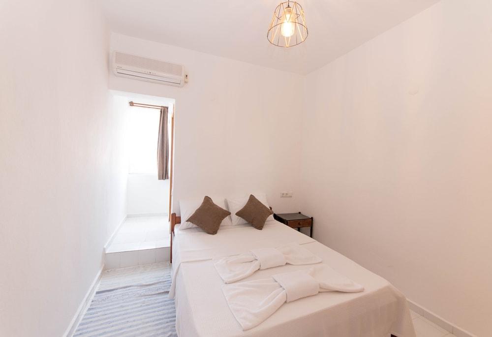 Old Kalamaki Pansiyon