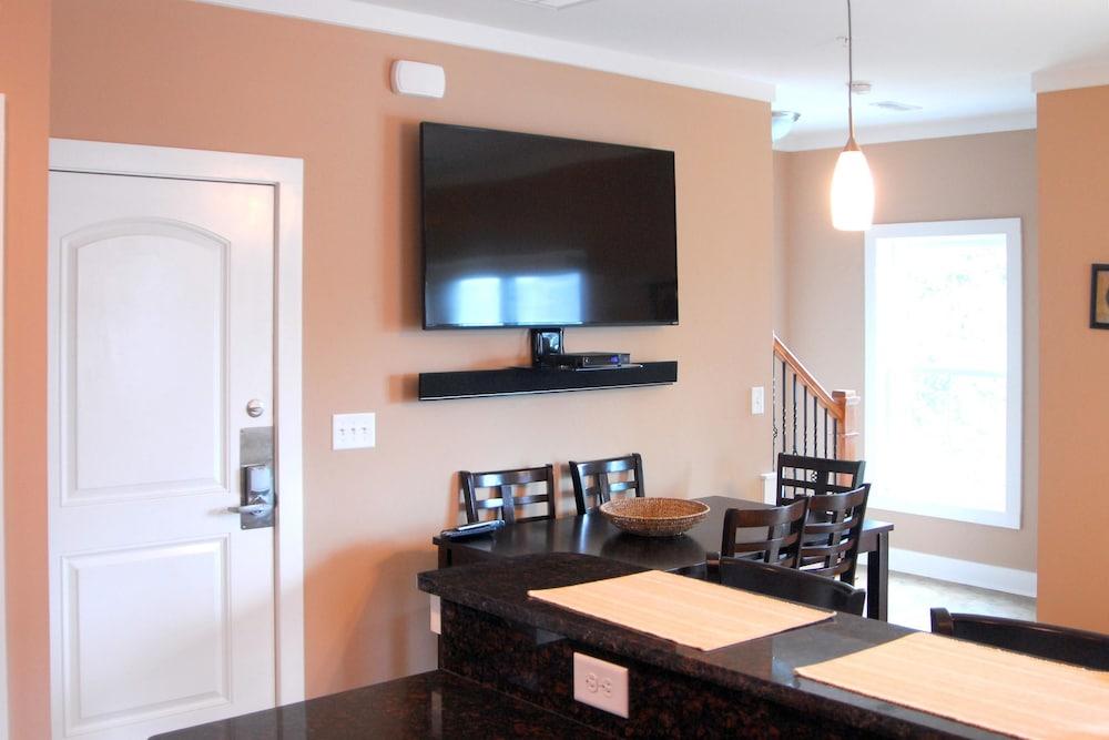 South Beach Cottages - 2706 Apartment 4