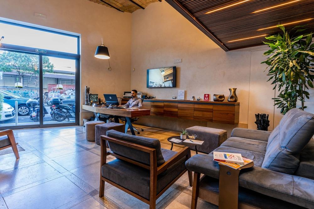 Gasometer Urban Suites