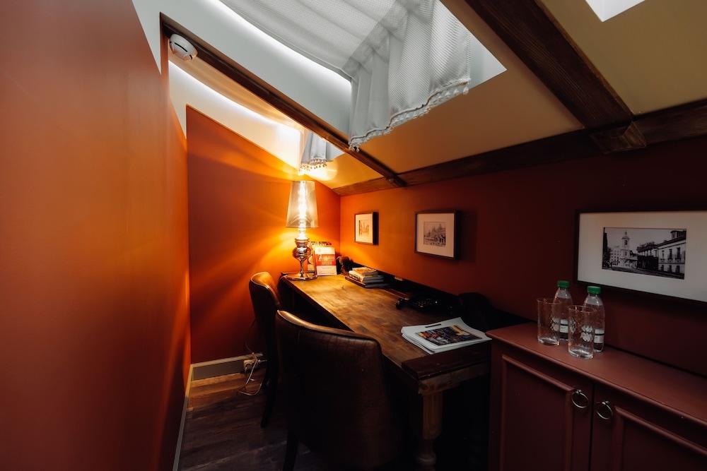 Arbat 6 Boutique Hotel