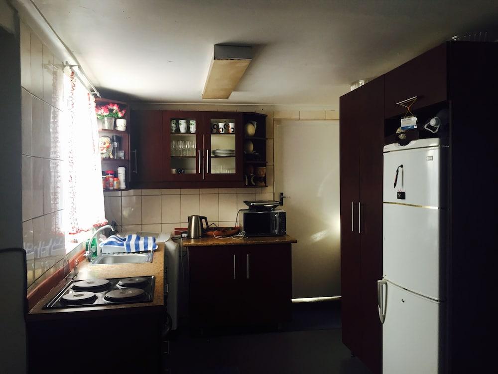 African Home Accommodation