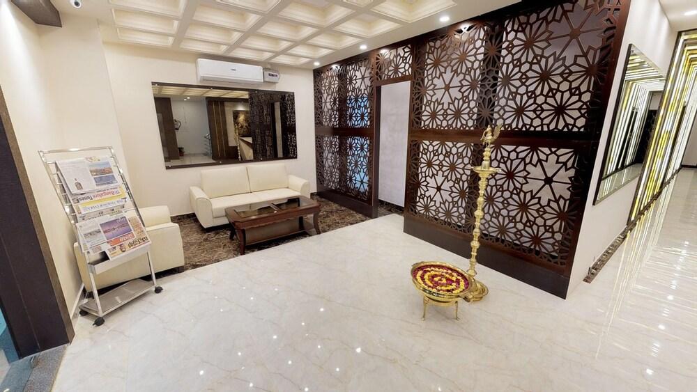 Passport Inn Hotel - Gateway to Comforts