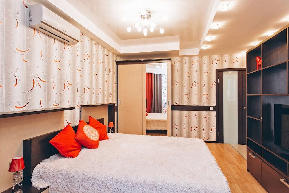 Apartments Home Hotel