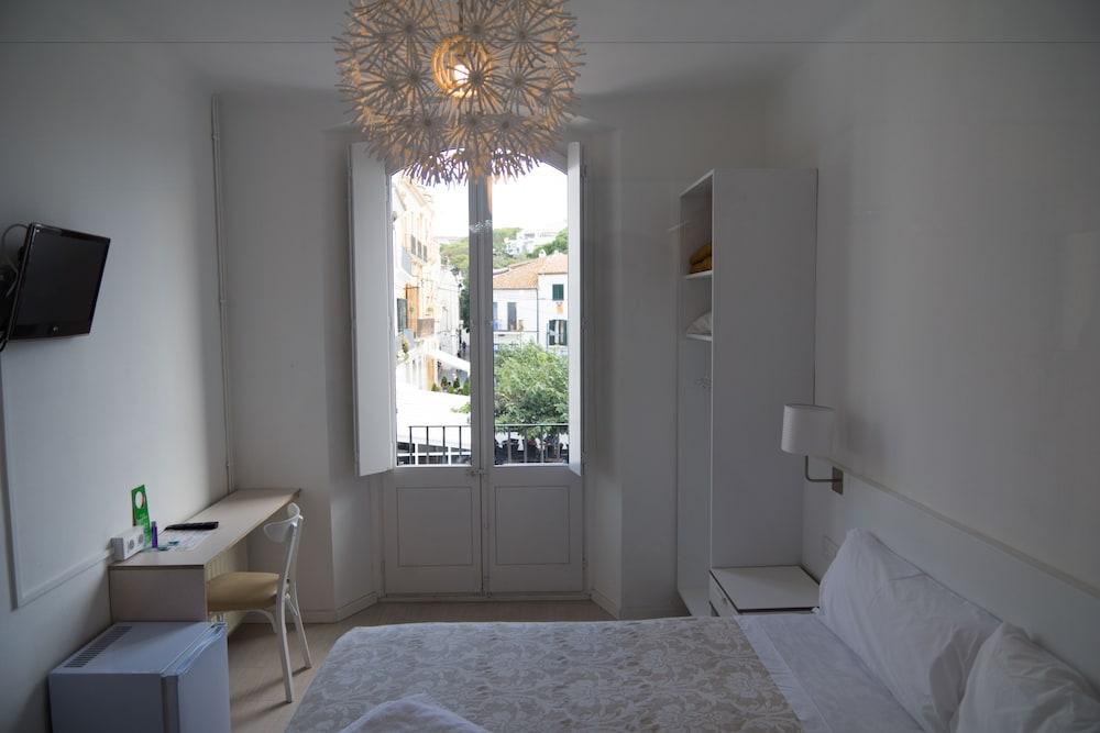 Hostal Marina Cadaqués