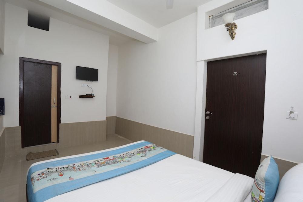 OYO 10358 Chouhan Haveli