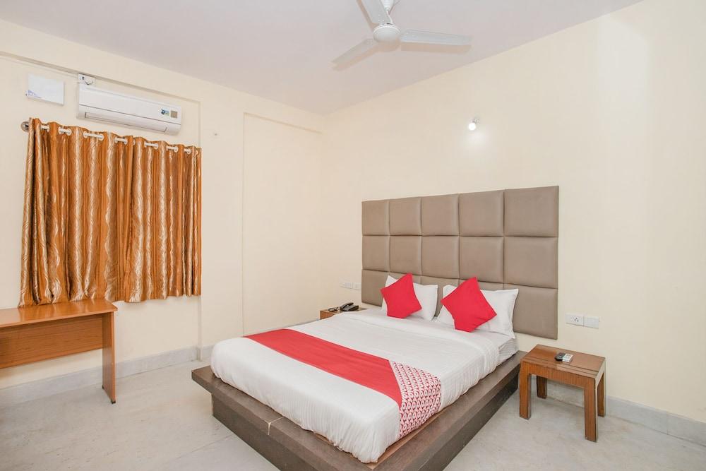 OYO 10473 Basavanagudi