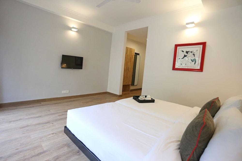 OYO Townhouse 020 Huda Metro South City 1