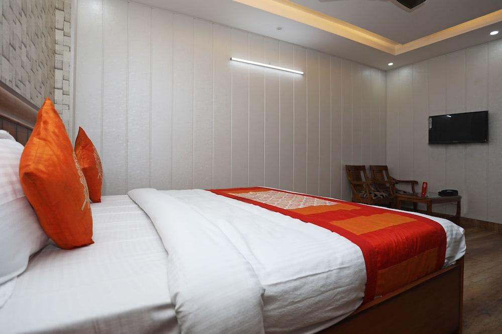 OYO 11583 Hotel Prime View