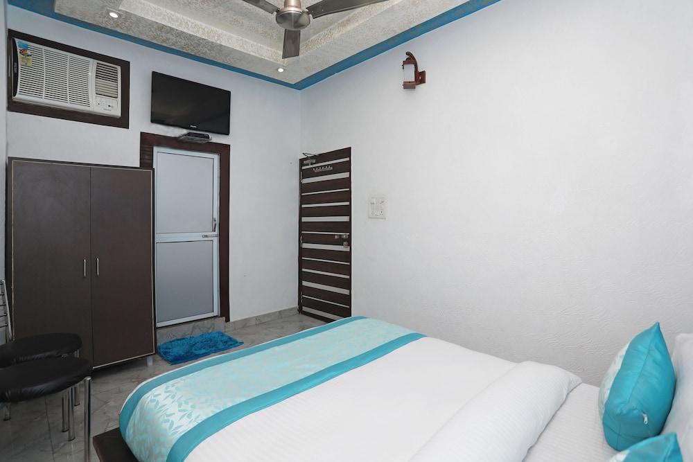 OYO 10667 Prakash Guest House